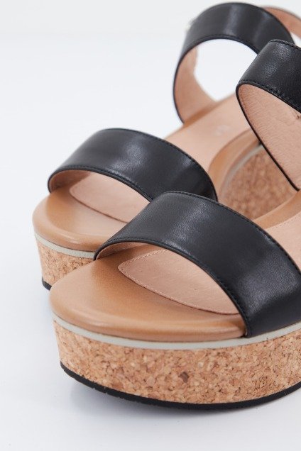 STONEFLY DIVA NAPPA en color NEGRO (4)