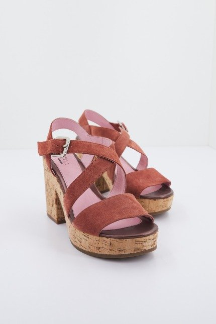 STONEFLY CAROL VELOUR en color BURDEOS (2)