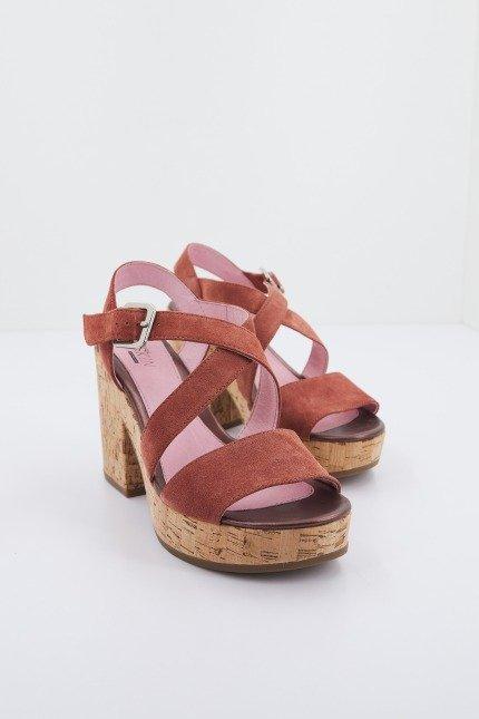 STONEFLY CAROL VELOUR en color BURDEOS (2)