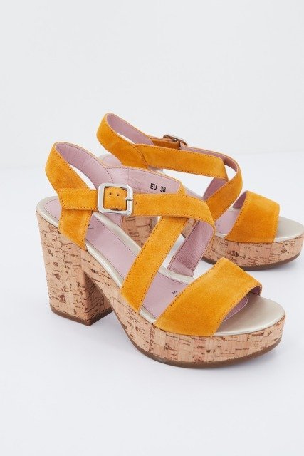 STONEFLY CAROL VELOUR en color NARANJA (1)