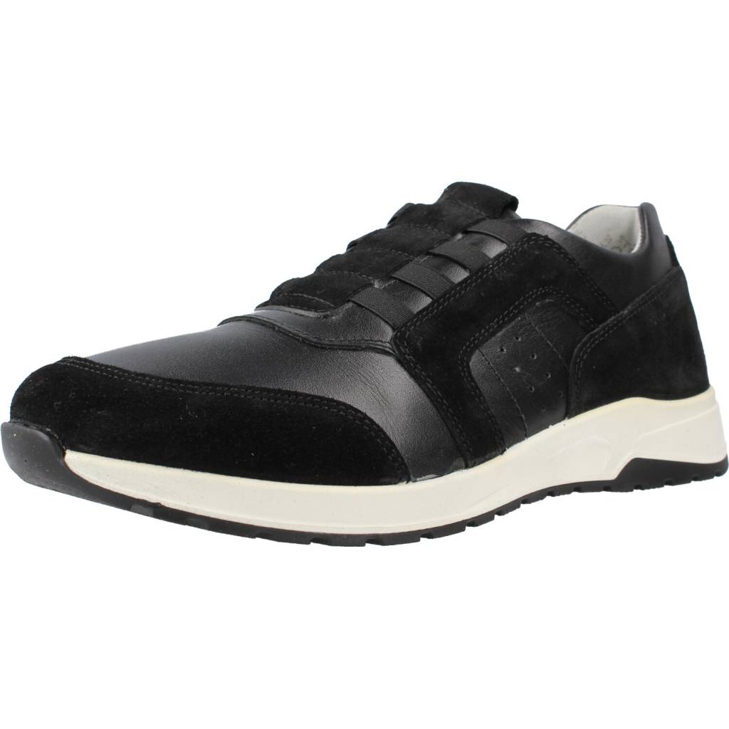 STONEFLY WHISPER M. en color NEGRO (1)