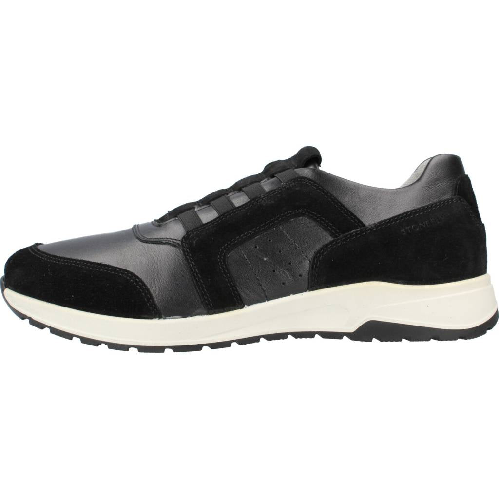 STONEFLY WHISPER M. en color NEGRO (2)