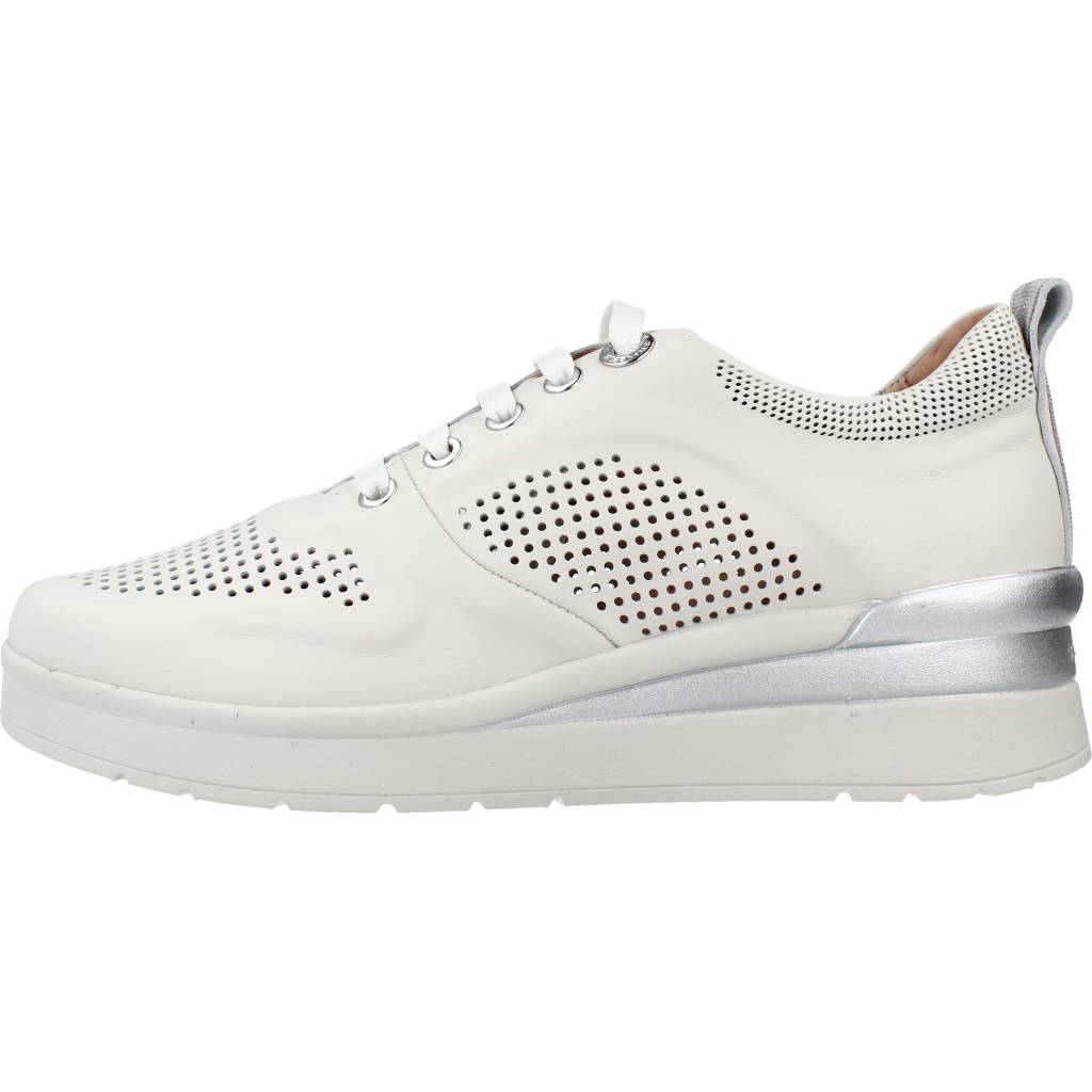 STONEFLY CREAM NAPPA LTH en color BLANCO (2)