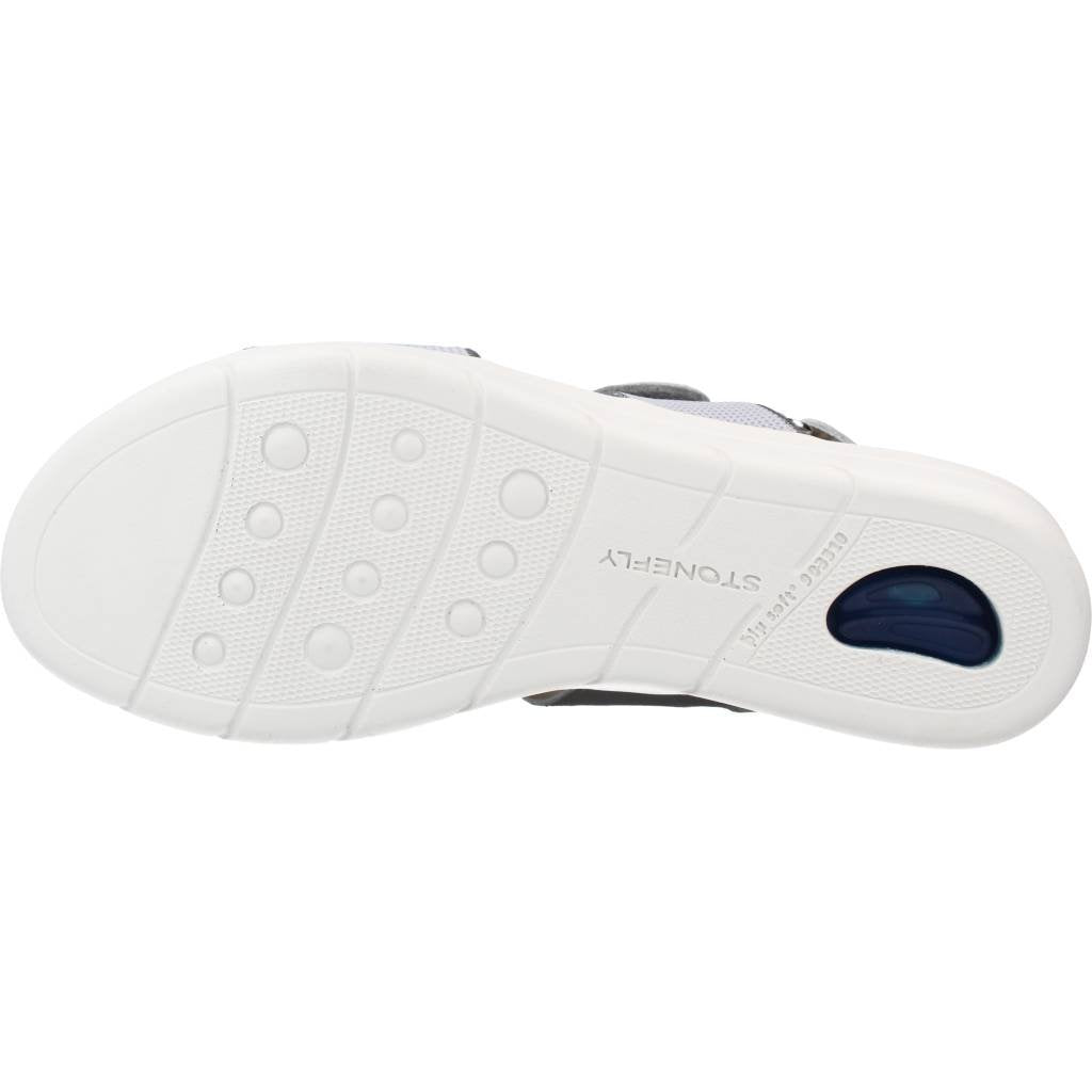 STONEFLY AQUA III LAMINATED LTH en color PLATA (6)