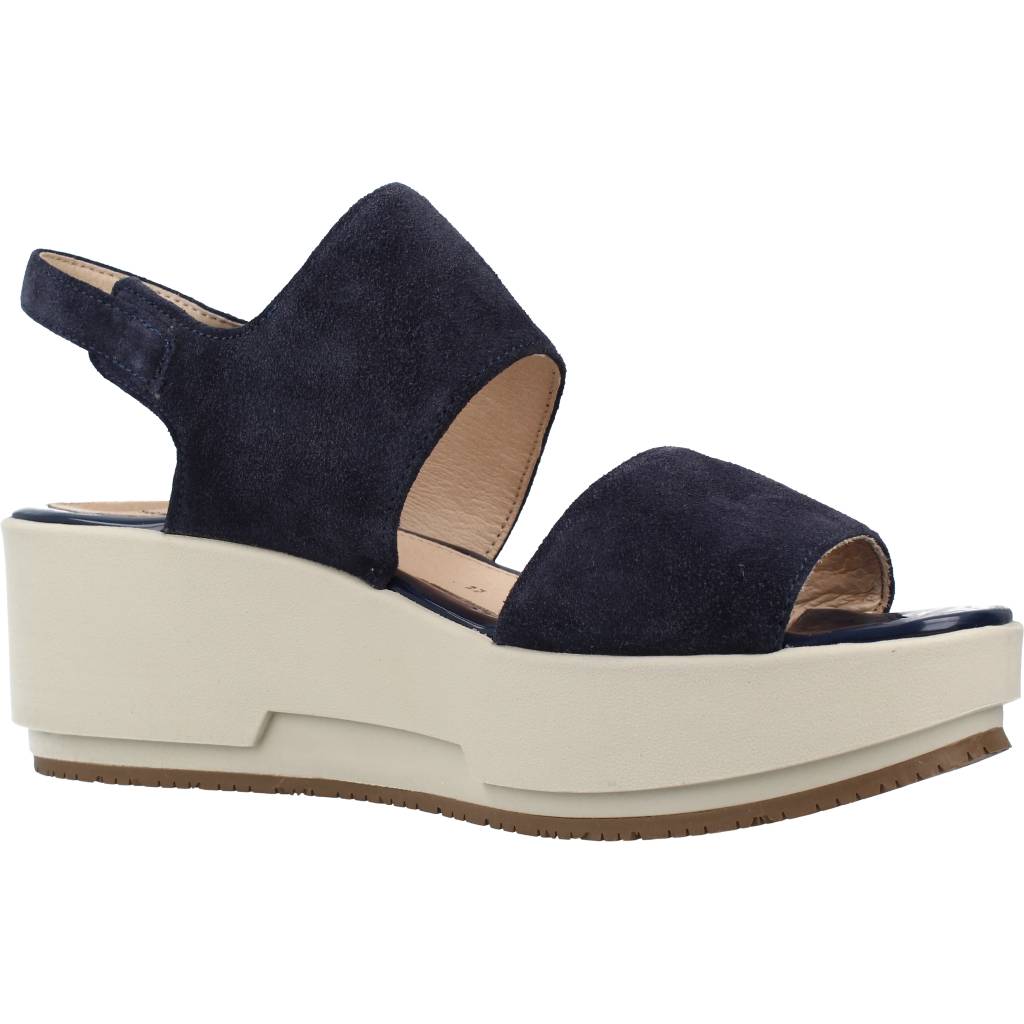 STONEFLY KETTY VELOUR en color AZUL (5)
