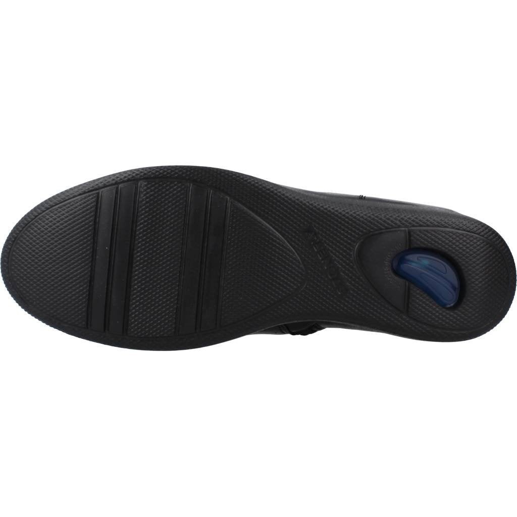 STONEFLY PASEO IV NAPPA en color NEGRO (6)