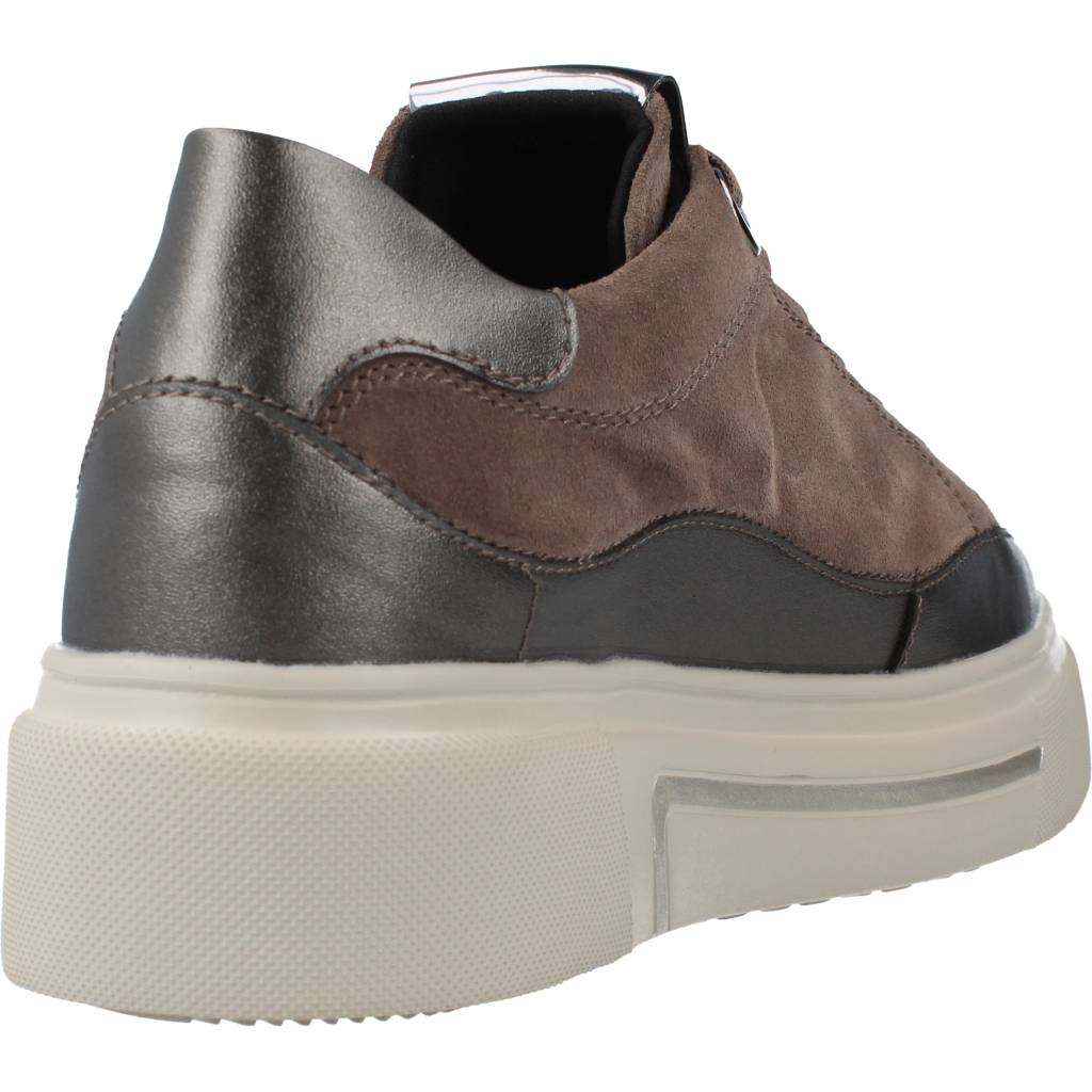 STONEFLY ALLEGRA en color MARRON (3)