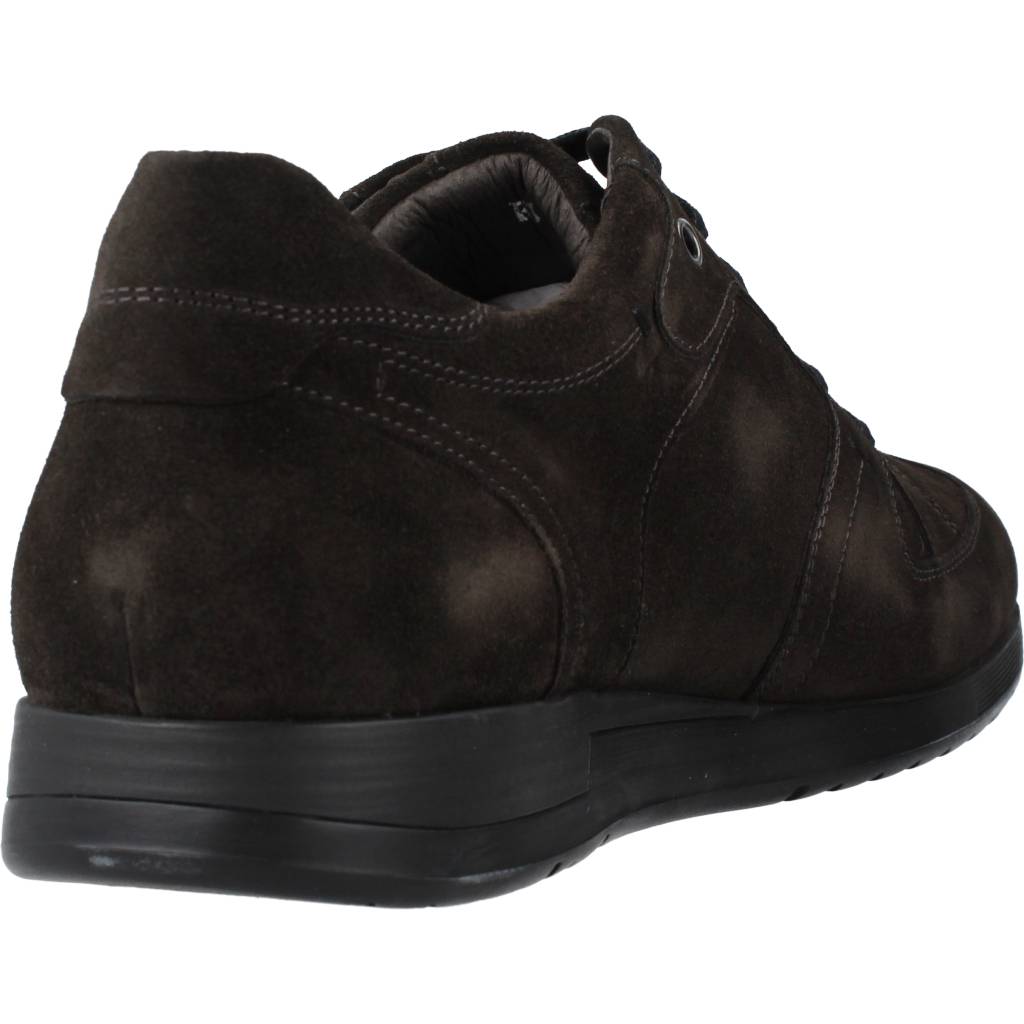 STONEFLY LONDON VELOUR en color MARRON (3)