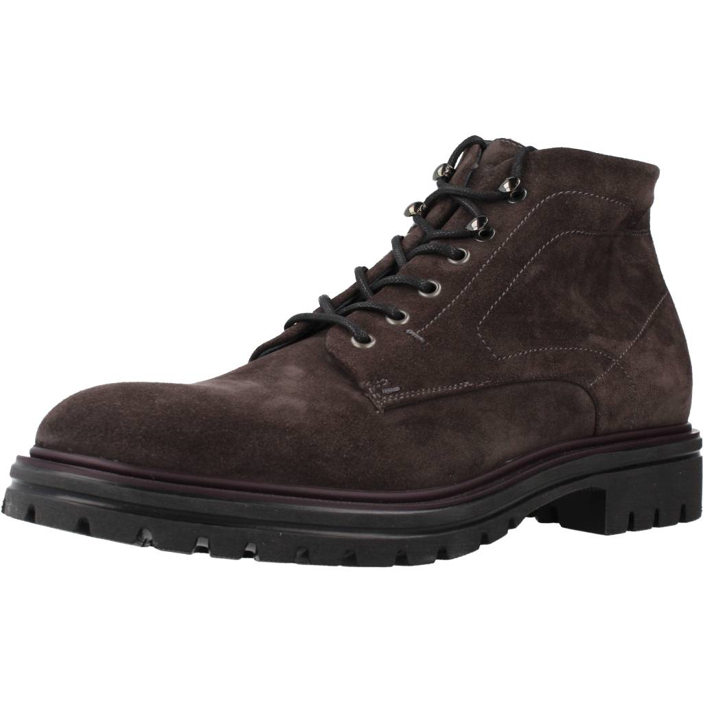STONEFLY ALEX VELOUR en color MARRON (1)