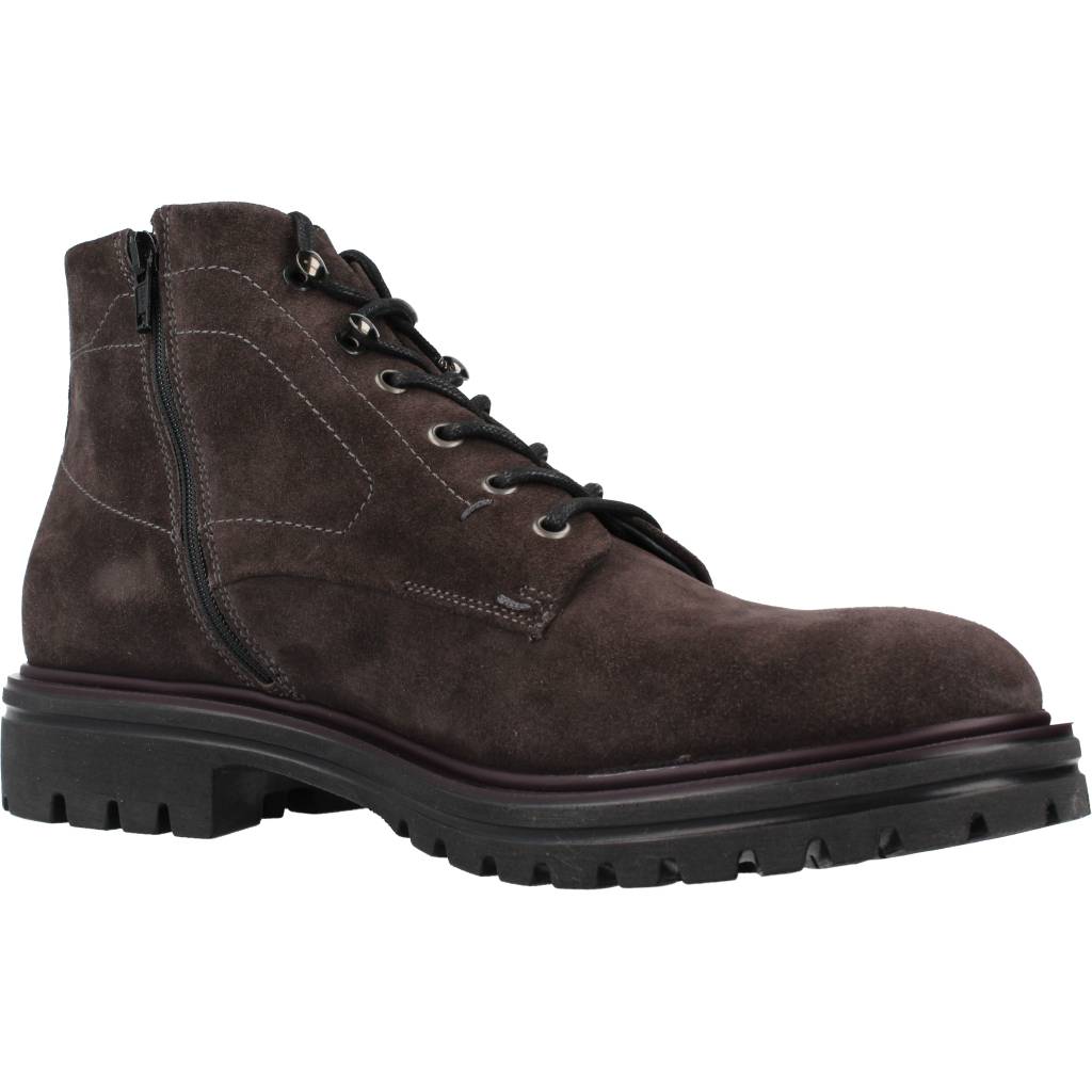 STONEFLY ALEX VELOUR en color MARRON (5)