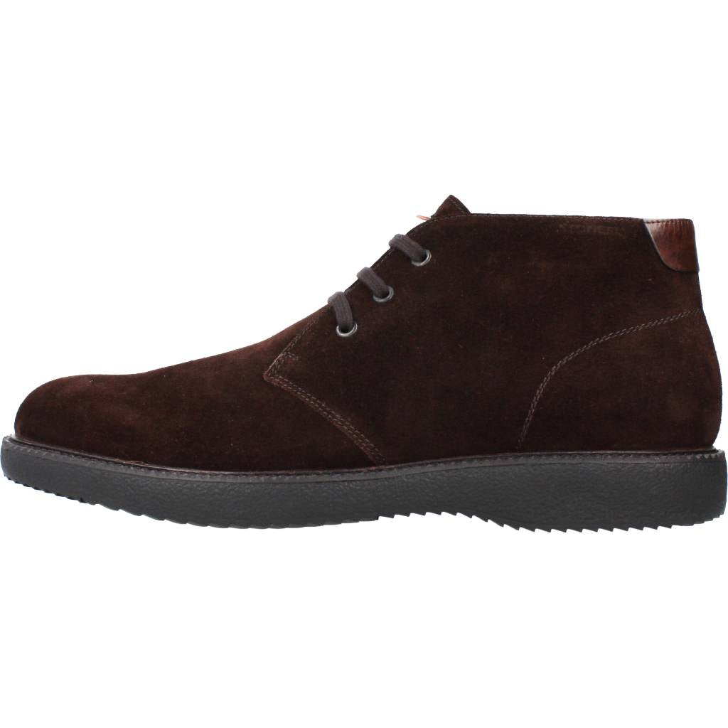 STONEFLY MUSK HDRY VELOUR SHADE en color MARRON (2)