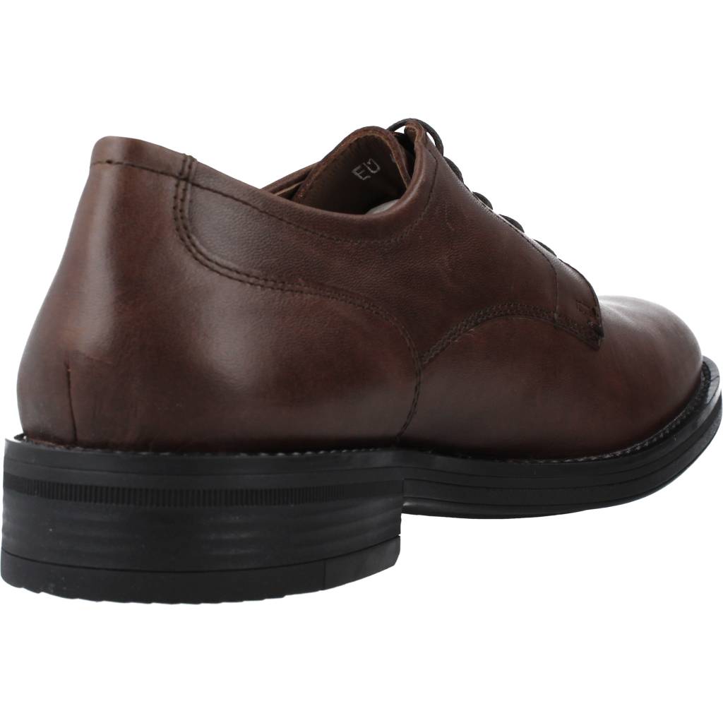 STONEFLY CARNABY CALF LTH en color MARRON (3)