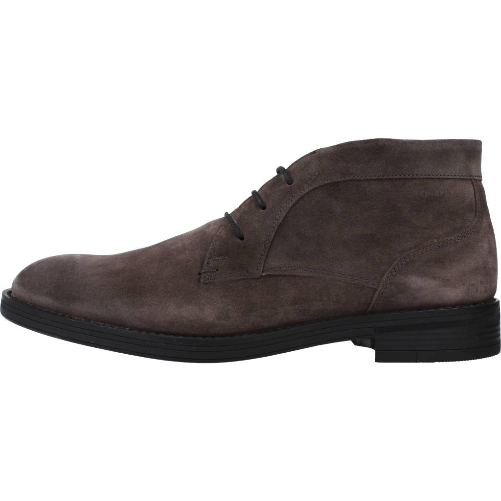 STONEFLY CARNABY VELOUR en color GRIS (2)