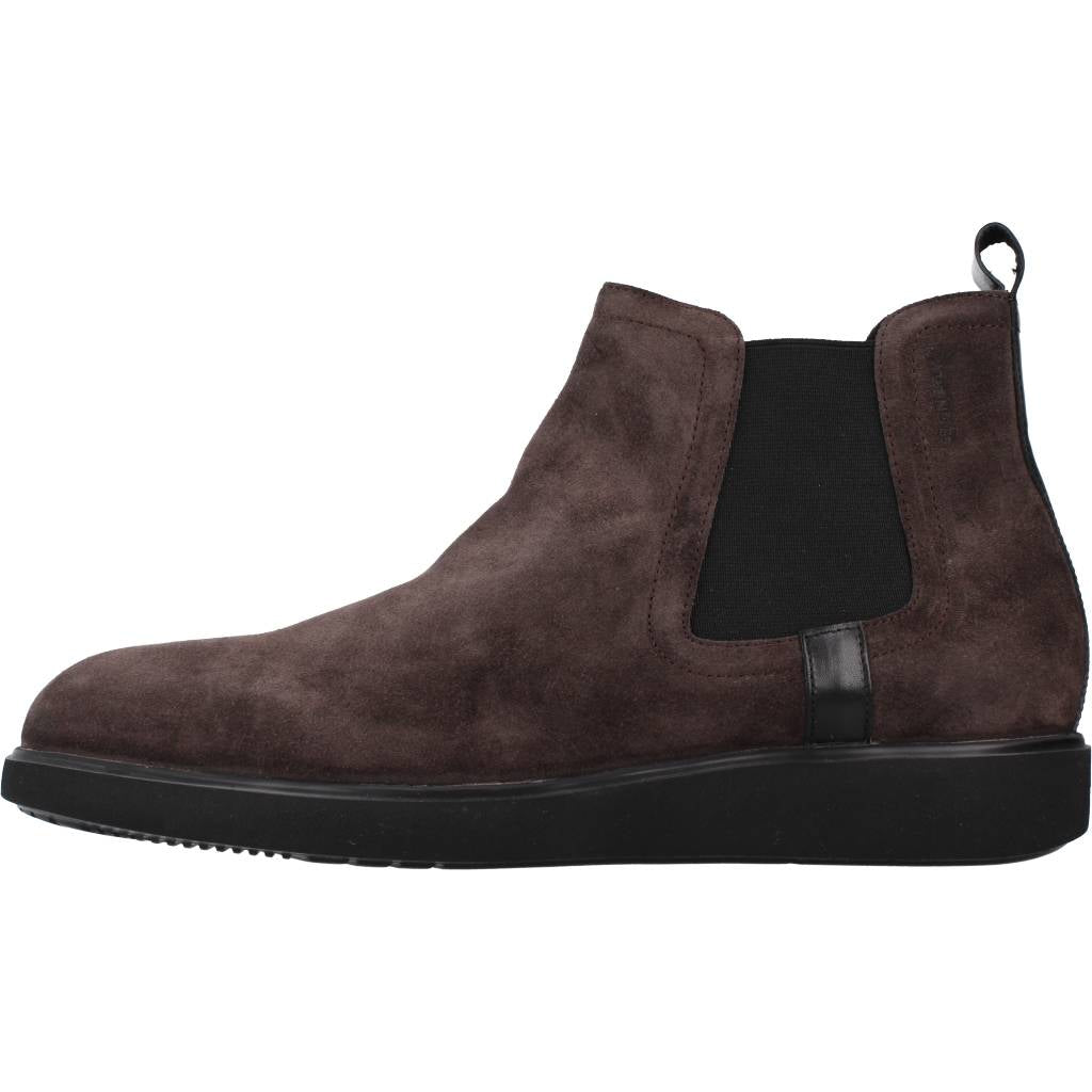 STONEFLY TOWN VELOUR en color MARRON (2)