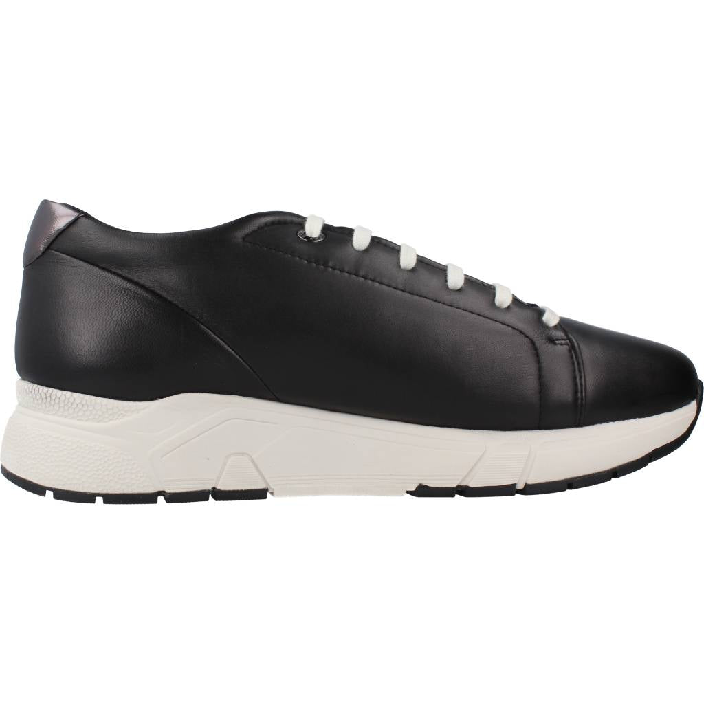STONEFLY ACTION NAPPA en color NEGRO (4)