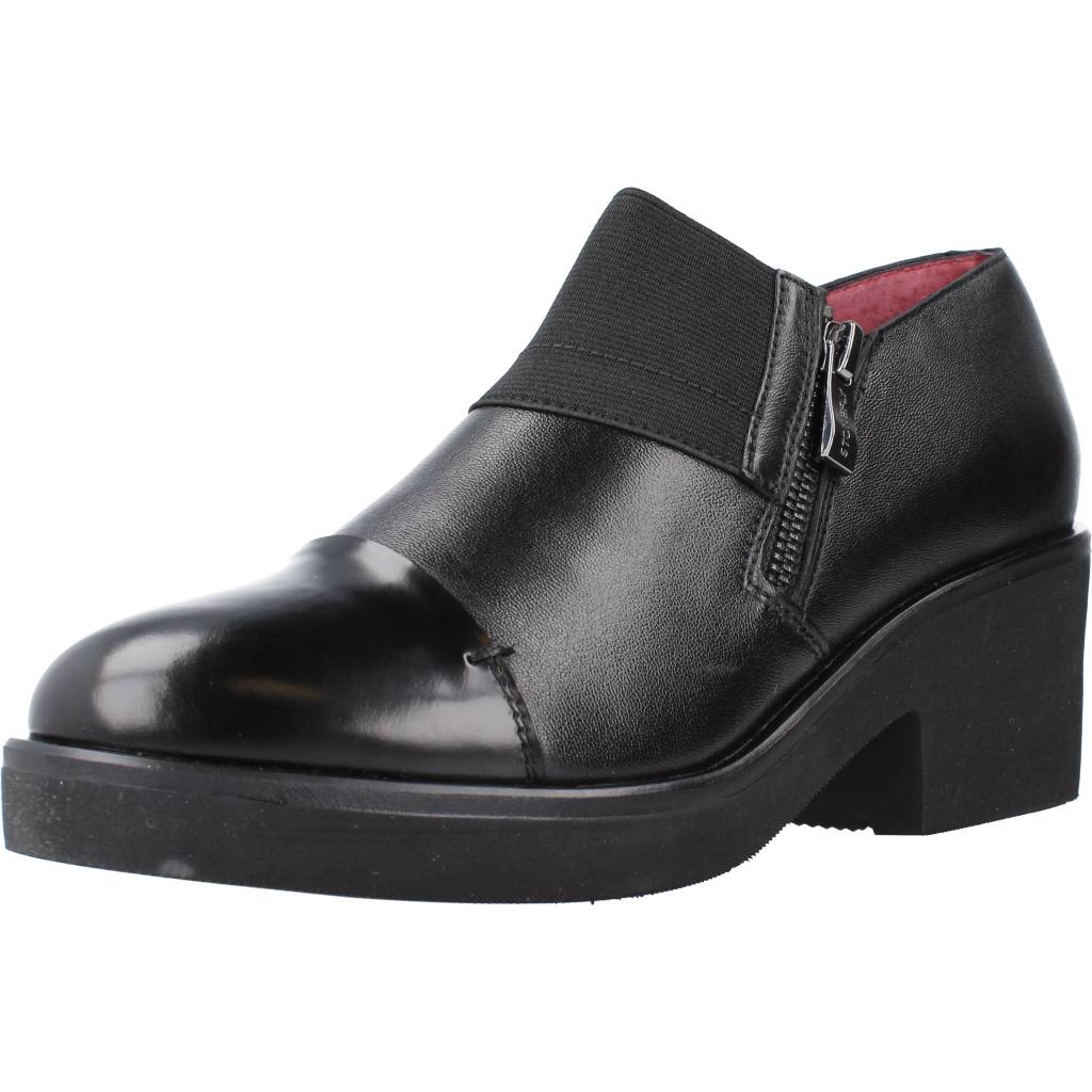 STONEFLY DANCY BRUSH OFF/NAPPA en color NEGRO (1)