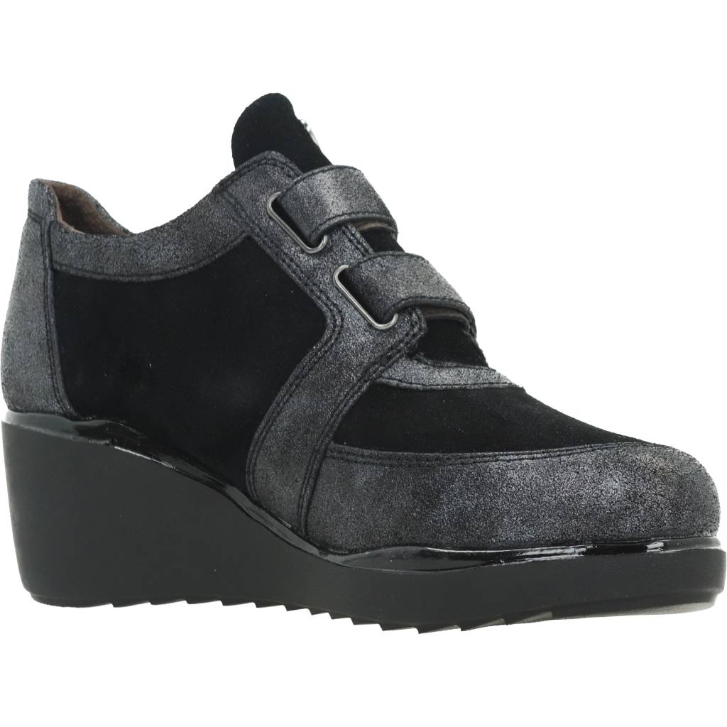STONEFLY ECLIPSE VELOUR CRACK en color NEGRO (5)
