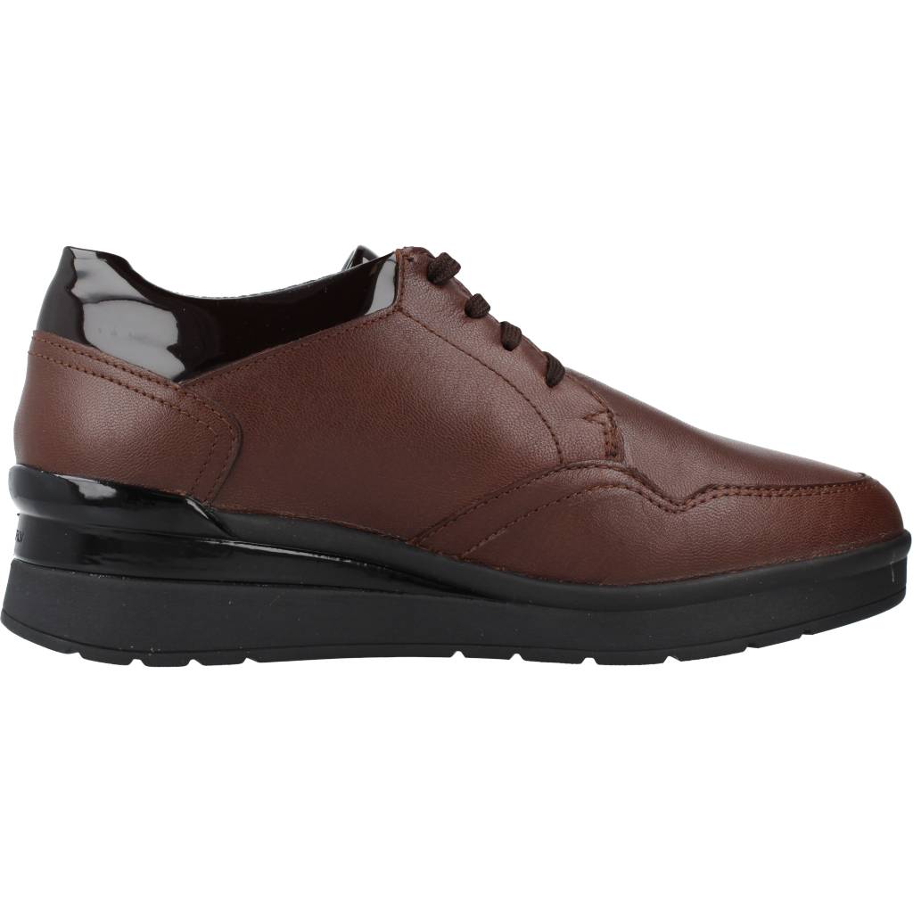 STONEFLY CREAM OUTDRY CALF IDRO en color MARRON (4)