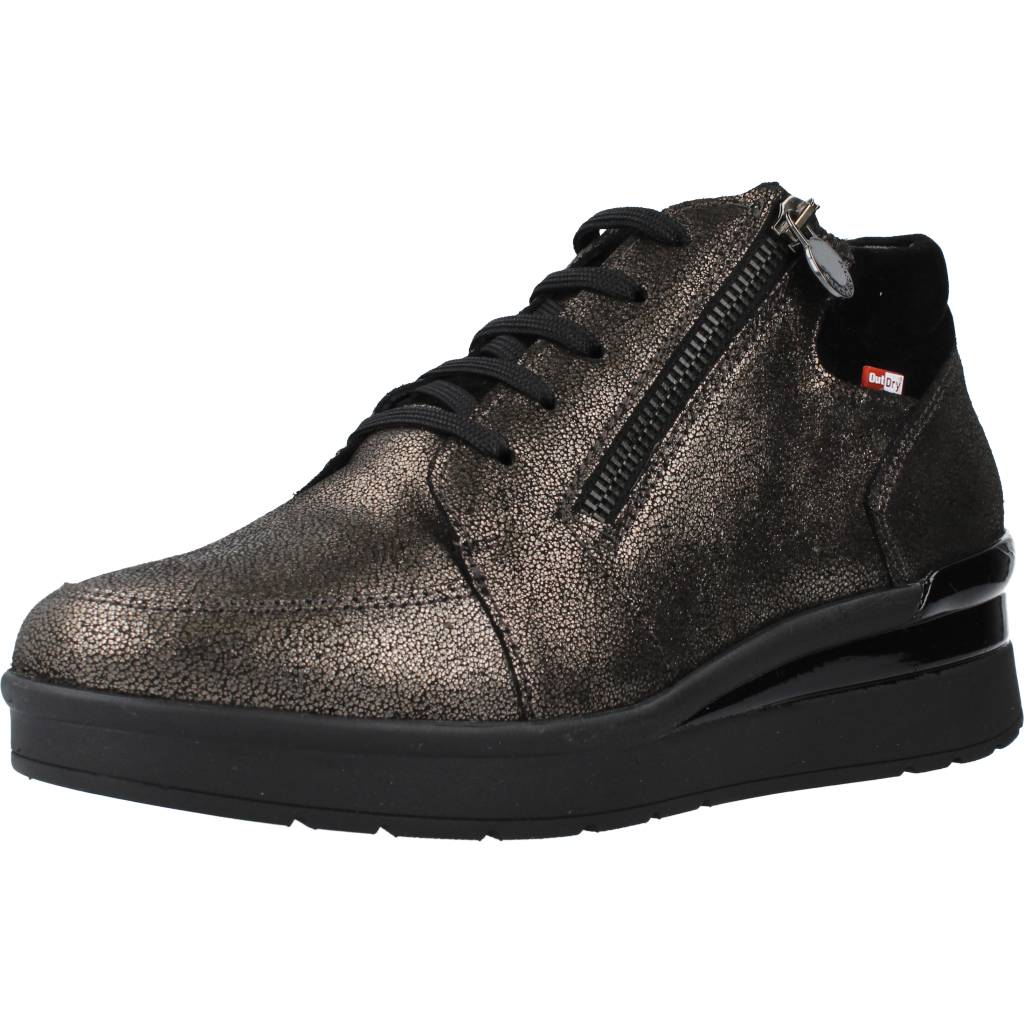 STONEFLY CREAM OUTDRY en color ORO (1)