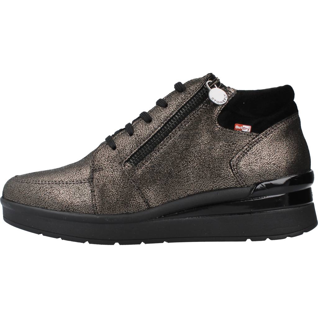STONEFLY CREAM OUTDRY en color ORO (2)