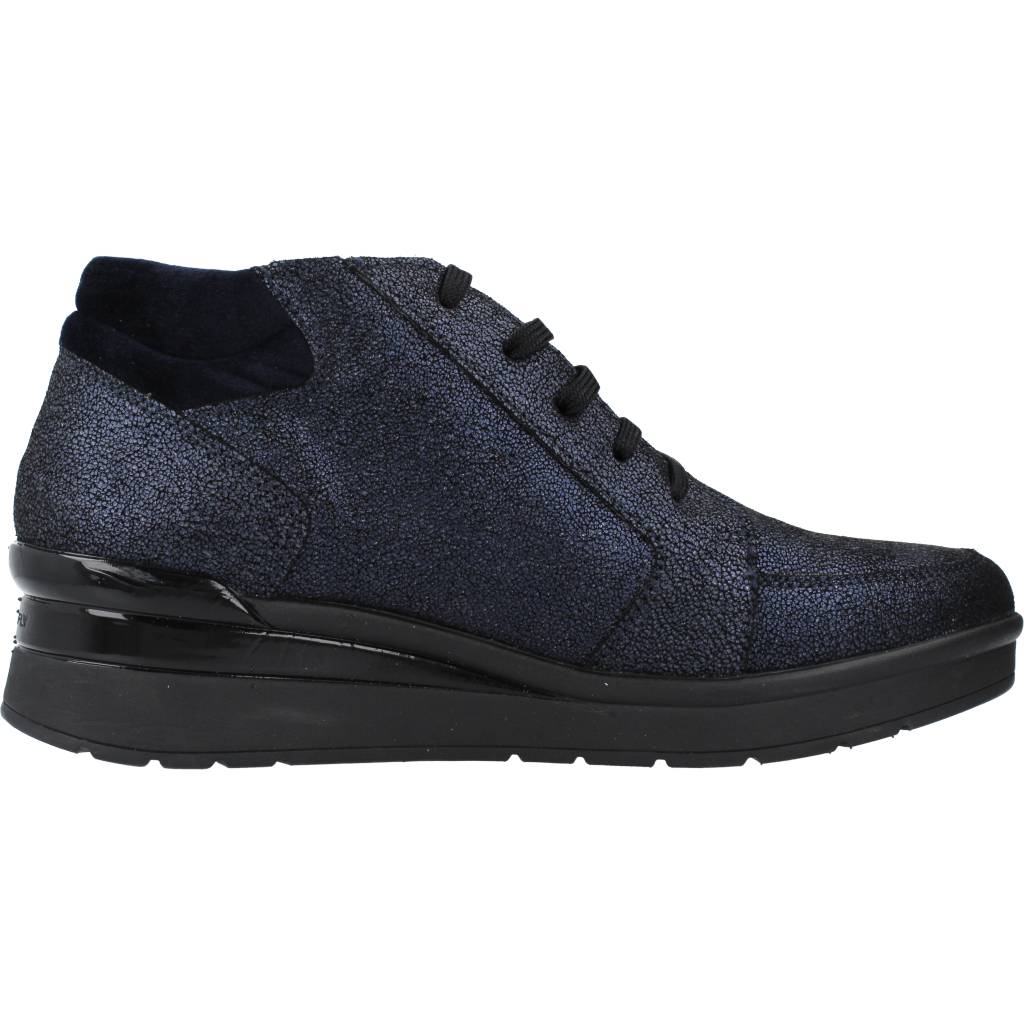 STONEFLY CREAM OUTDRY en color AZUL (4)
