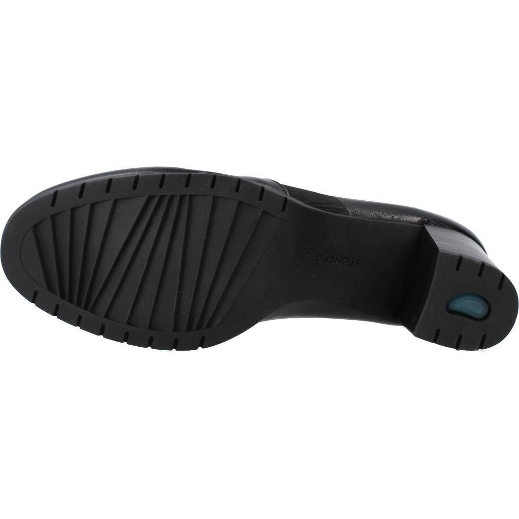 STONEFLY JESS NAPPA en color NEGRO (6)
