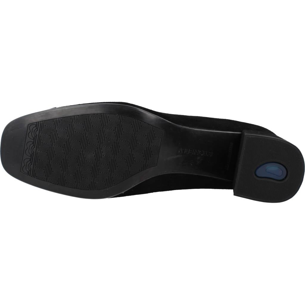 STONEFLY BRIDGET PATENT/GOAT SUEDE en color NEGRO (6)