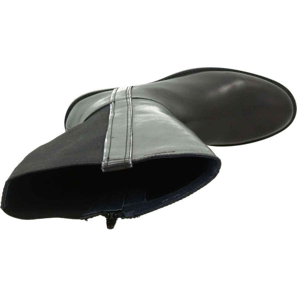 STONEFLY CADDY CALF en color NEGRO (7)