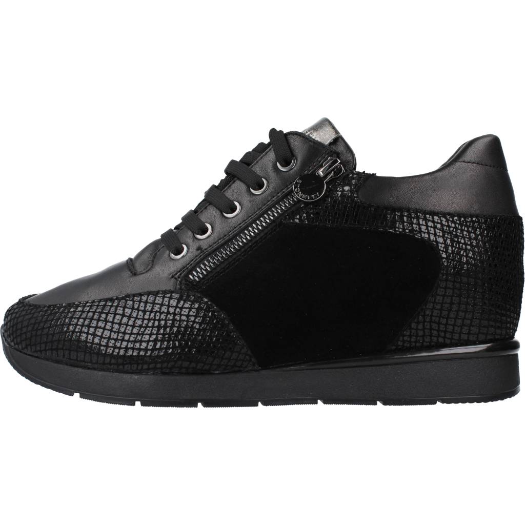 STONEFLY JACKIE PRINT SNAKE/VELOU en color NEGRO (2)