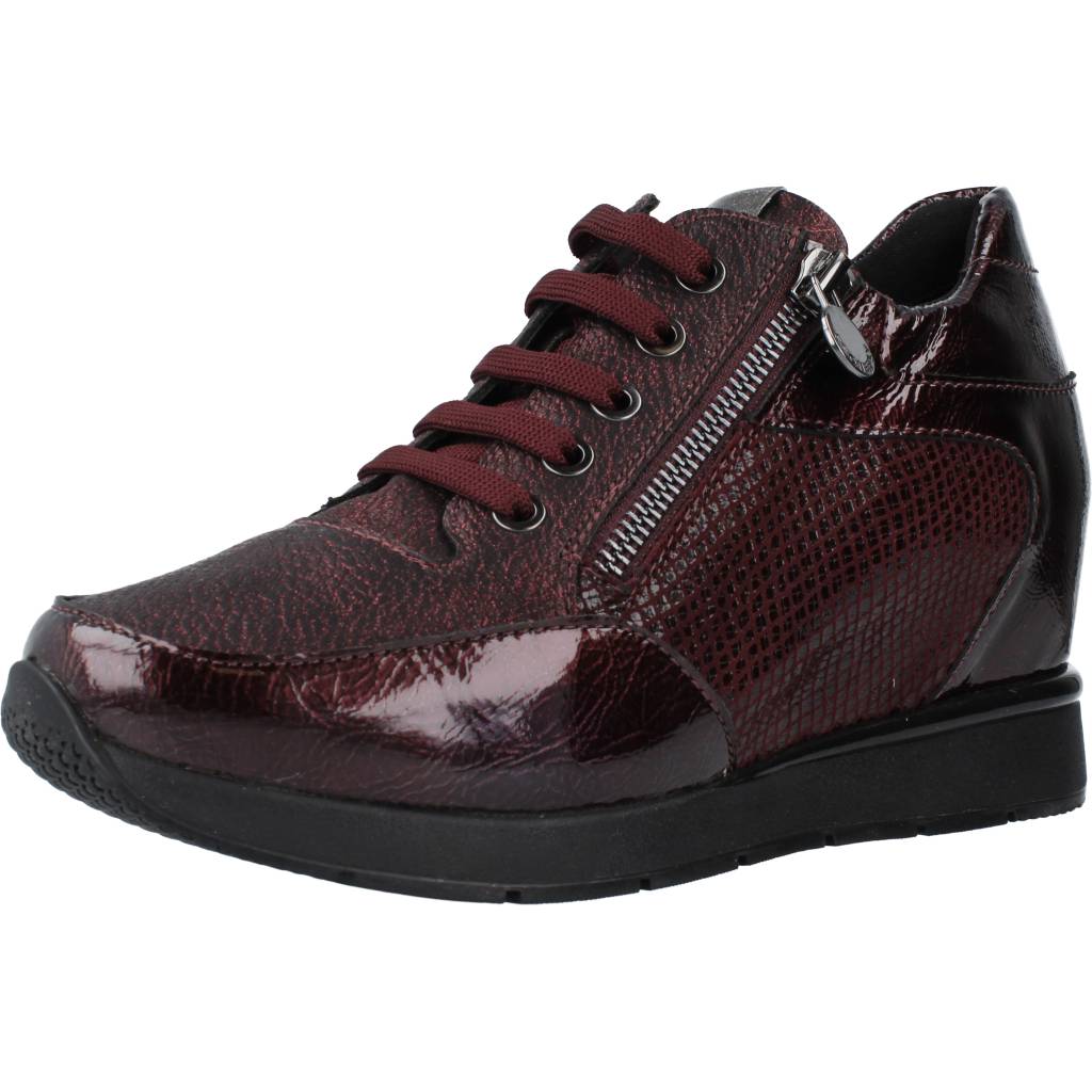 STONEFLY JACKIE PATENT/PRINT SNAK en color BURDEOS (1)