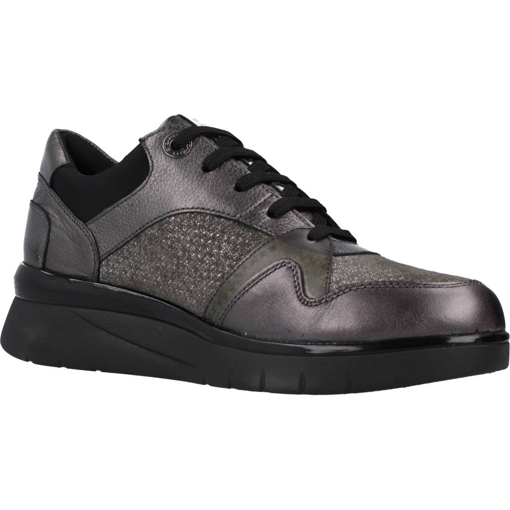 STONEFLY CLERYN HDRY LAMINATED LT en color PLATA (5)