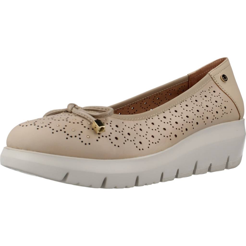 STONEFLY PLUME NAPPA LTH en color BEIS (1)