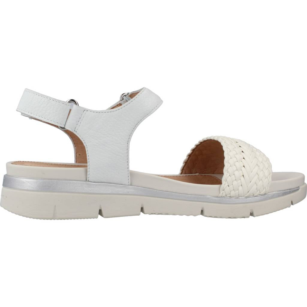 STONEFLY ELODY EMBOSSED en color BLANCO (4)