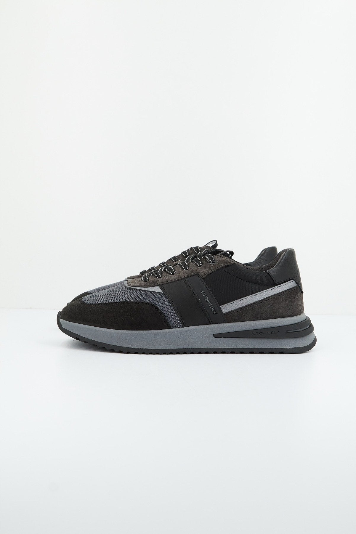 STONEFLY FLY GOAT en color GRIS (1)