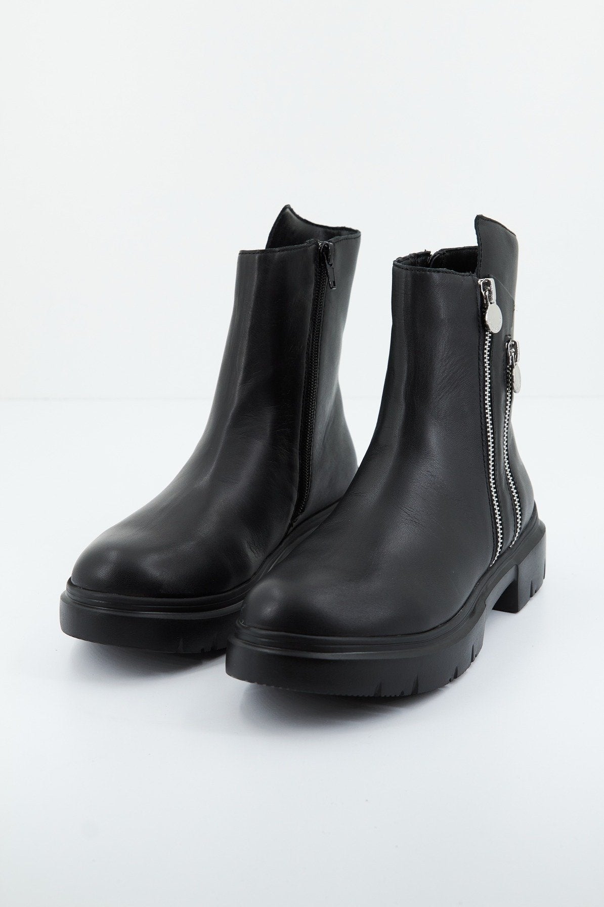 STONEFLY PHOEBE NAPPA LTH en color NEGRO (2)