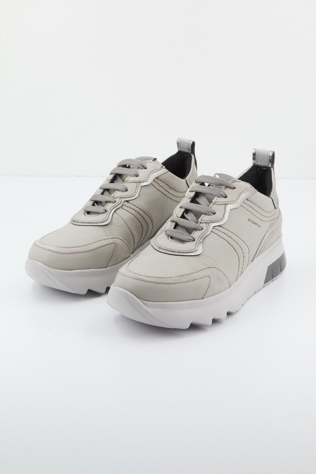 STONEFLY SPOCK NAPPA LTH/VELOUR en color GRIS (1)