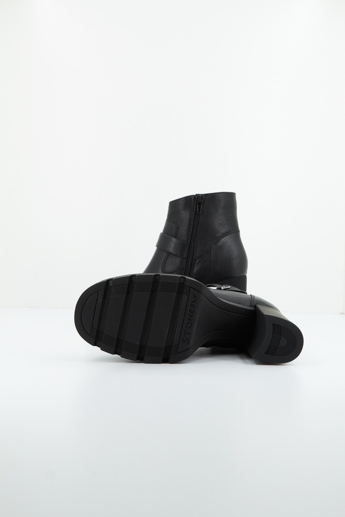 STONEFLY OXA GOAT LTH en color NEGRO (4)