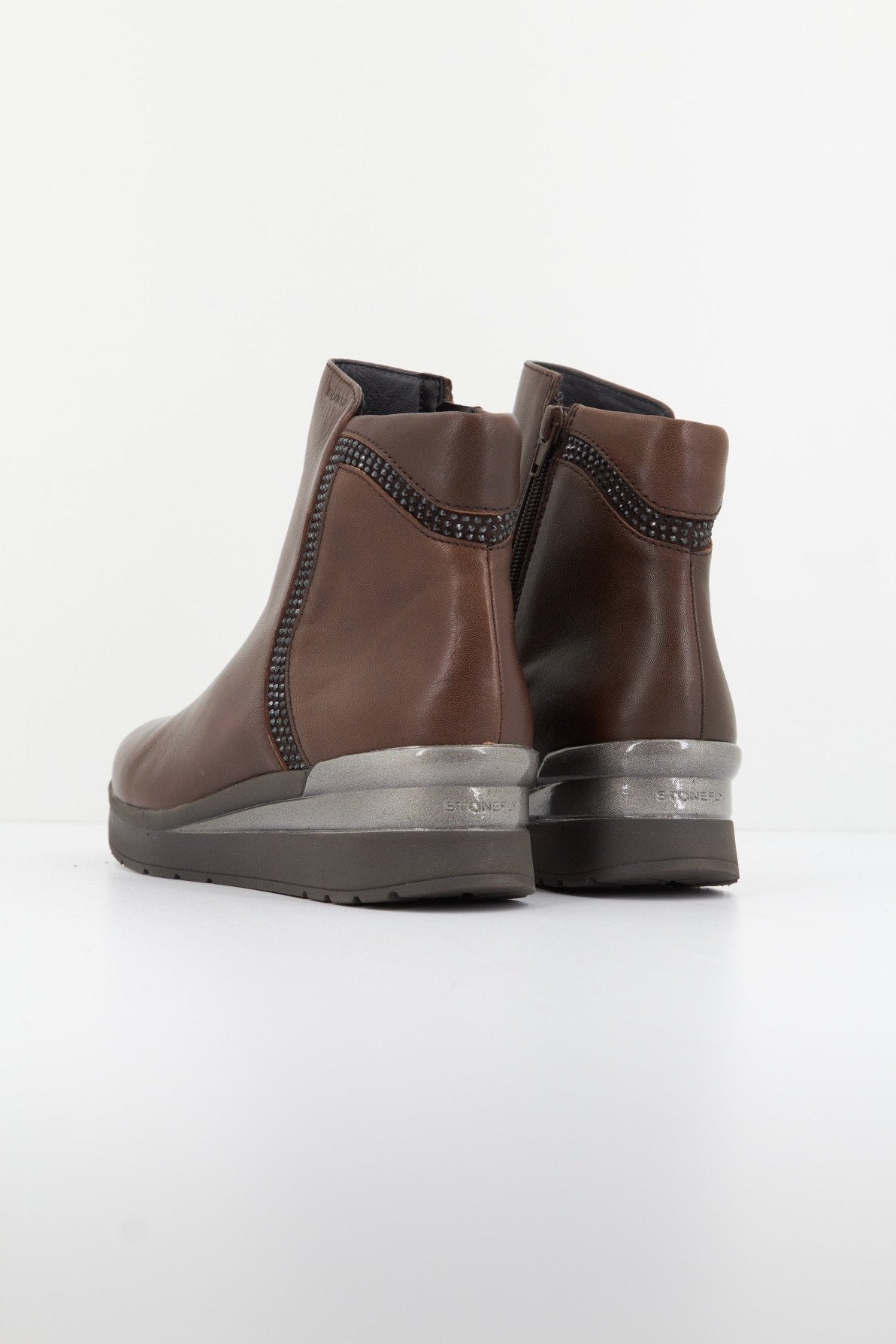 STONEFLY CREAM NAPPA LTH en color MARRON (3)