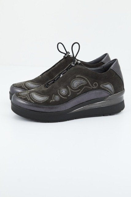 STONEFLY CREAM VELOUR en color GRIS (2)