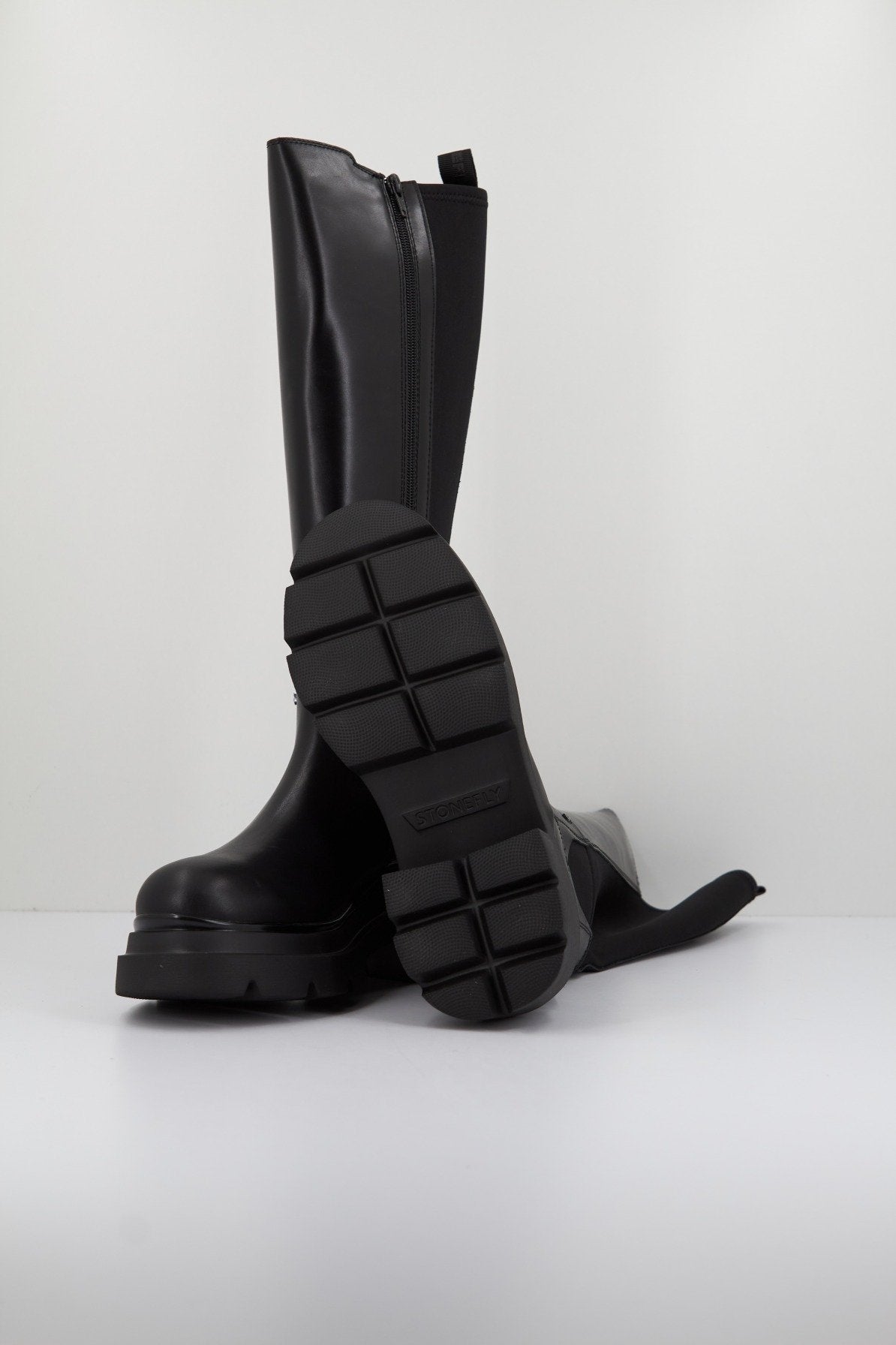 STONEFLY THAMI CALF LTH en color NEGRO (4)