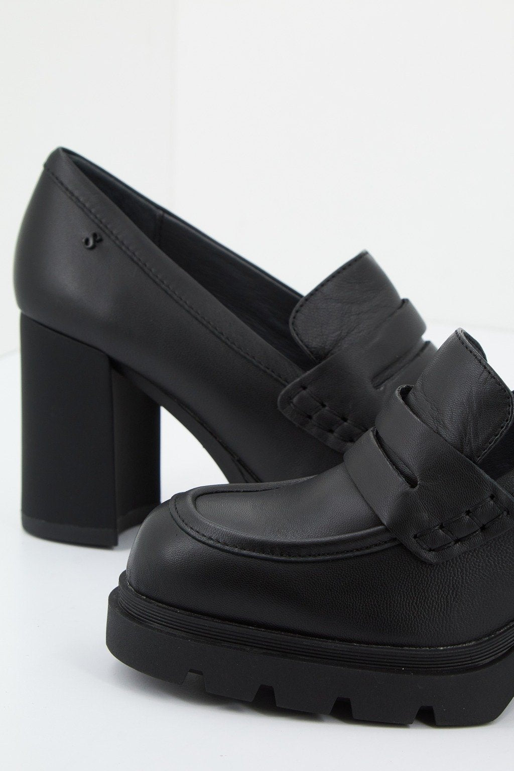 STONEFLY OXA NAPPA LTH en color NEGRO (4)
