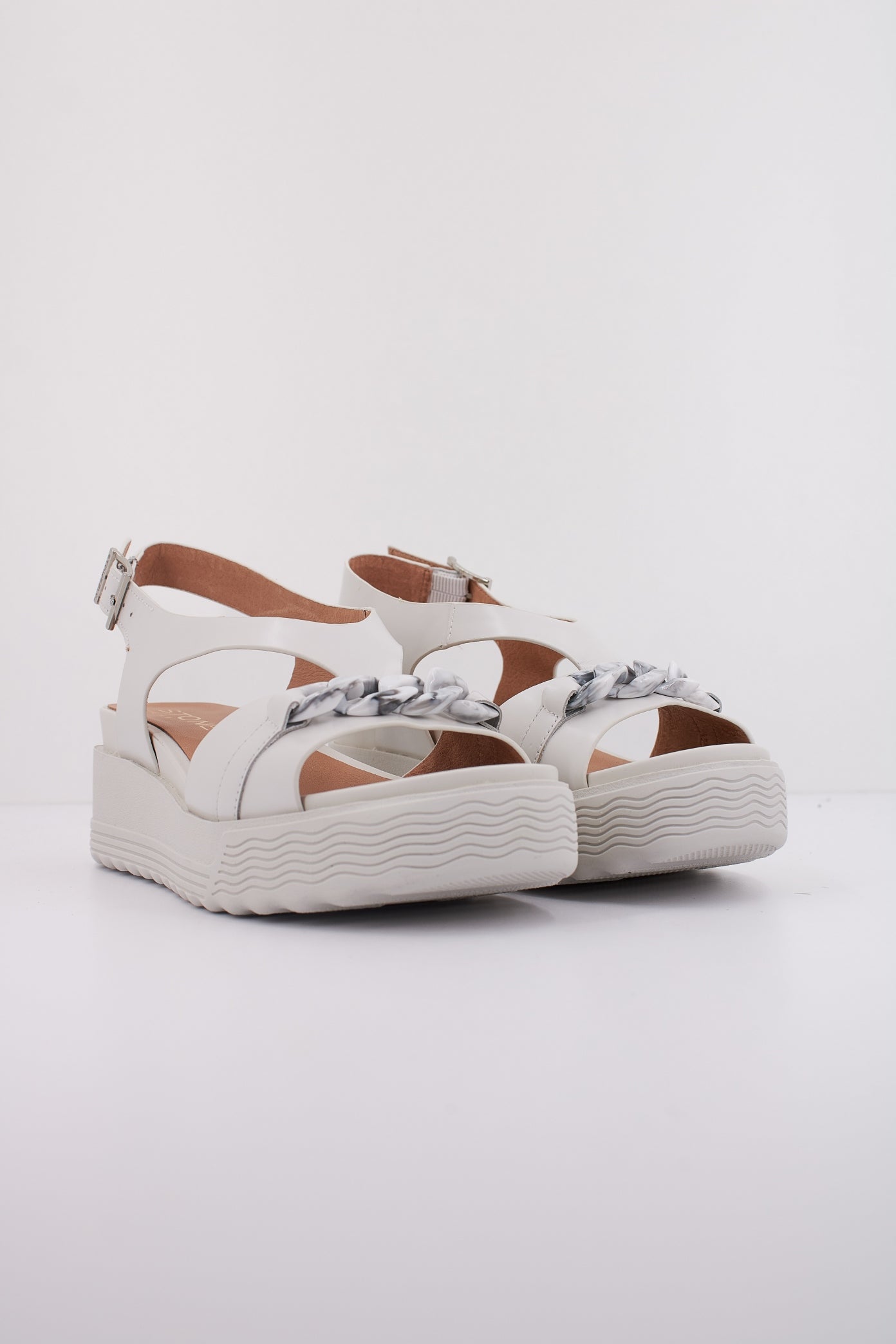 STONEFLY PARKY CALF LTH en color BLANCO (2)