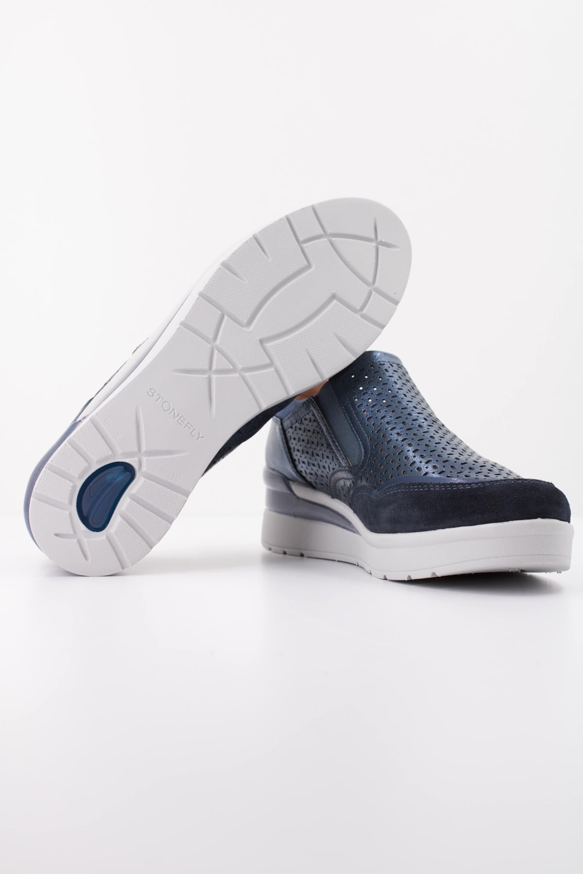 STONEFLY CREAM LAMINATED LTH en color AZUL (5)