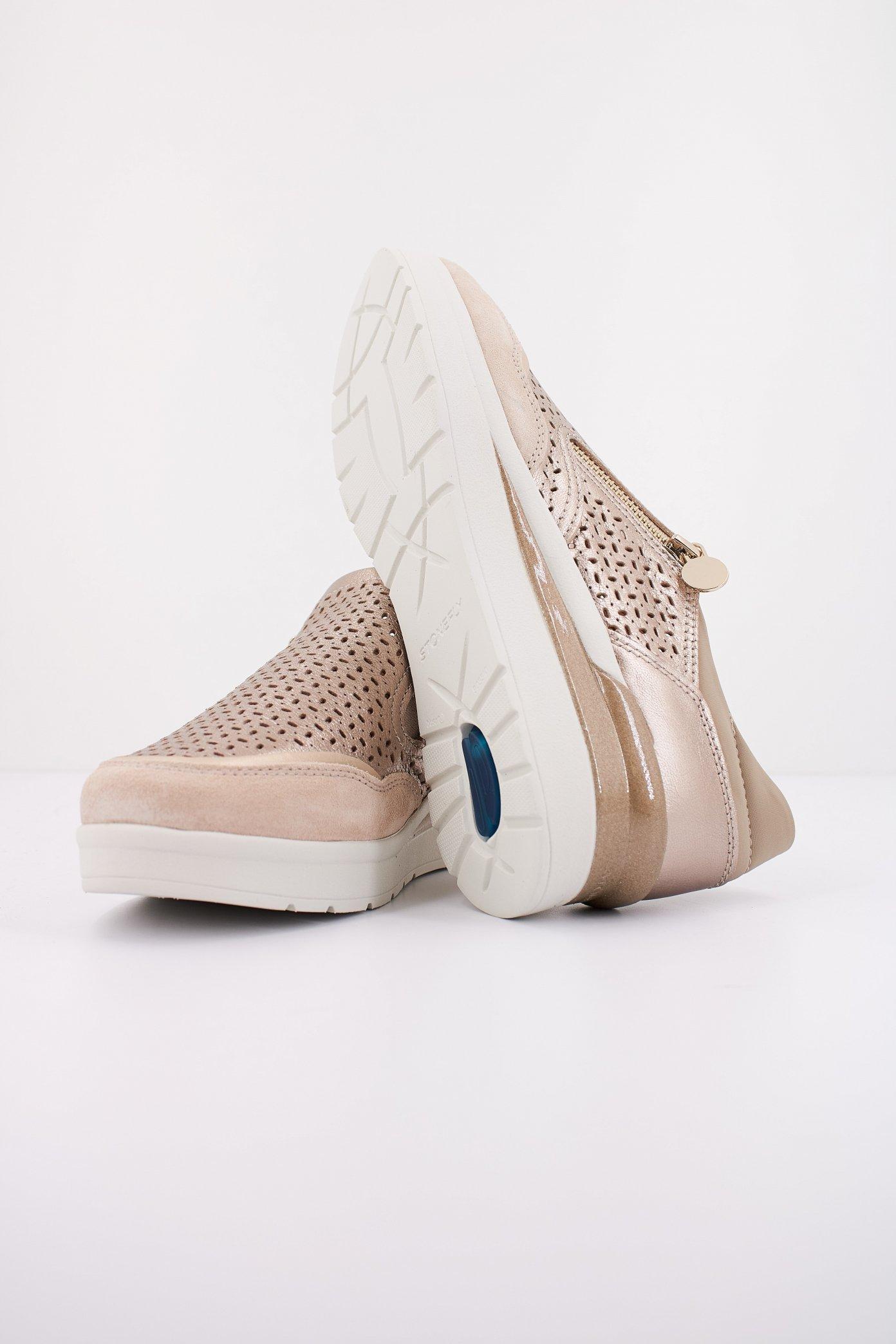 STONEFLY CREAM LAMINATED LTH en color ORO (4)