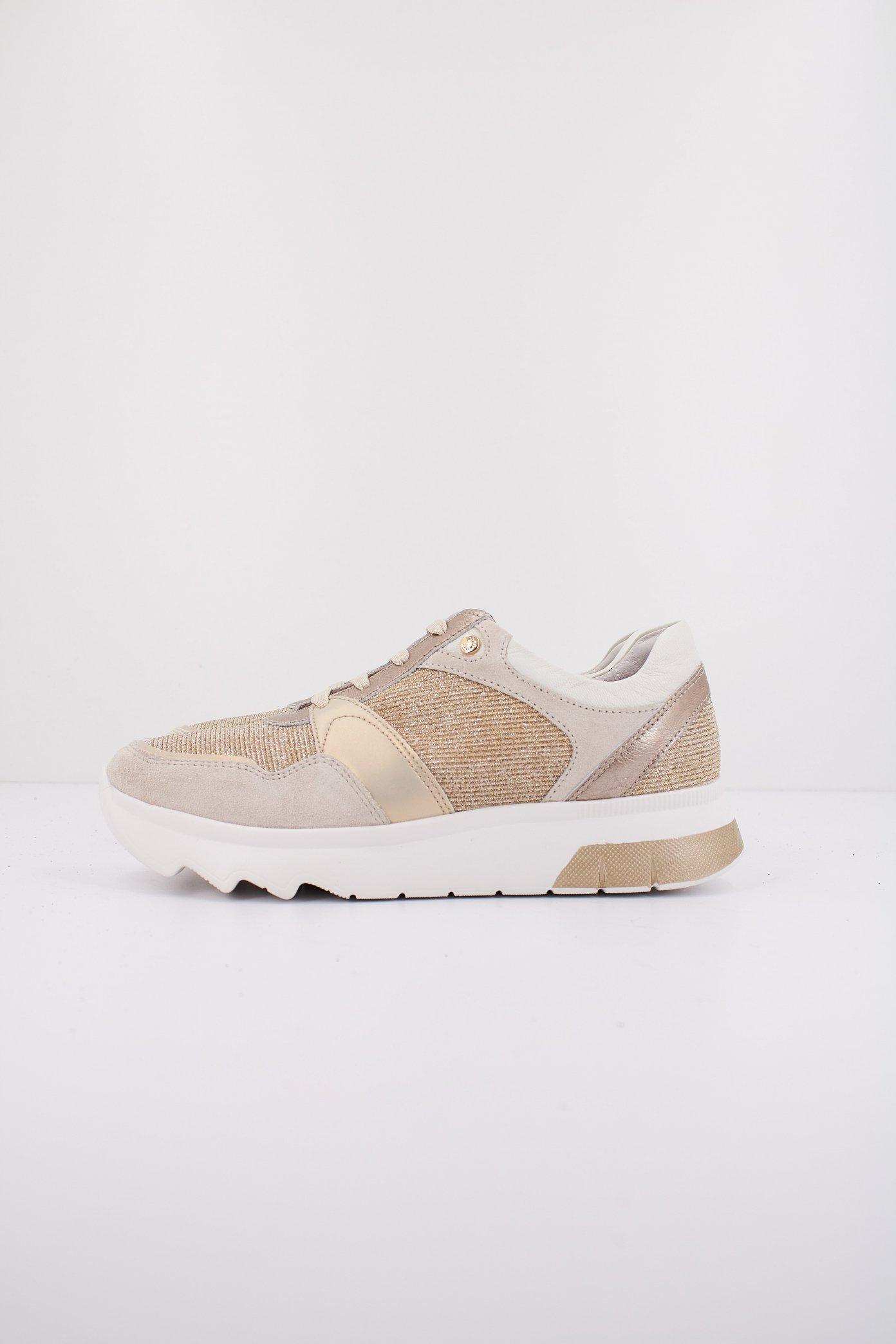 STONEFLY CREAM S. LAMINATED/VELOU en color ORO (1)