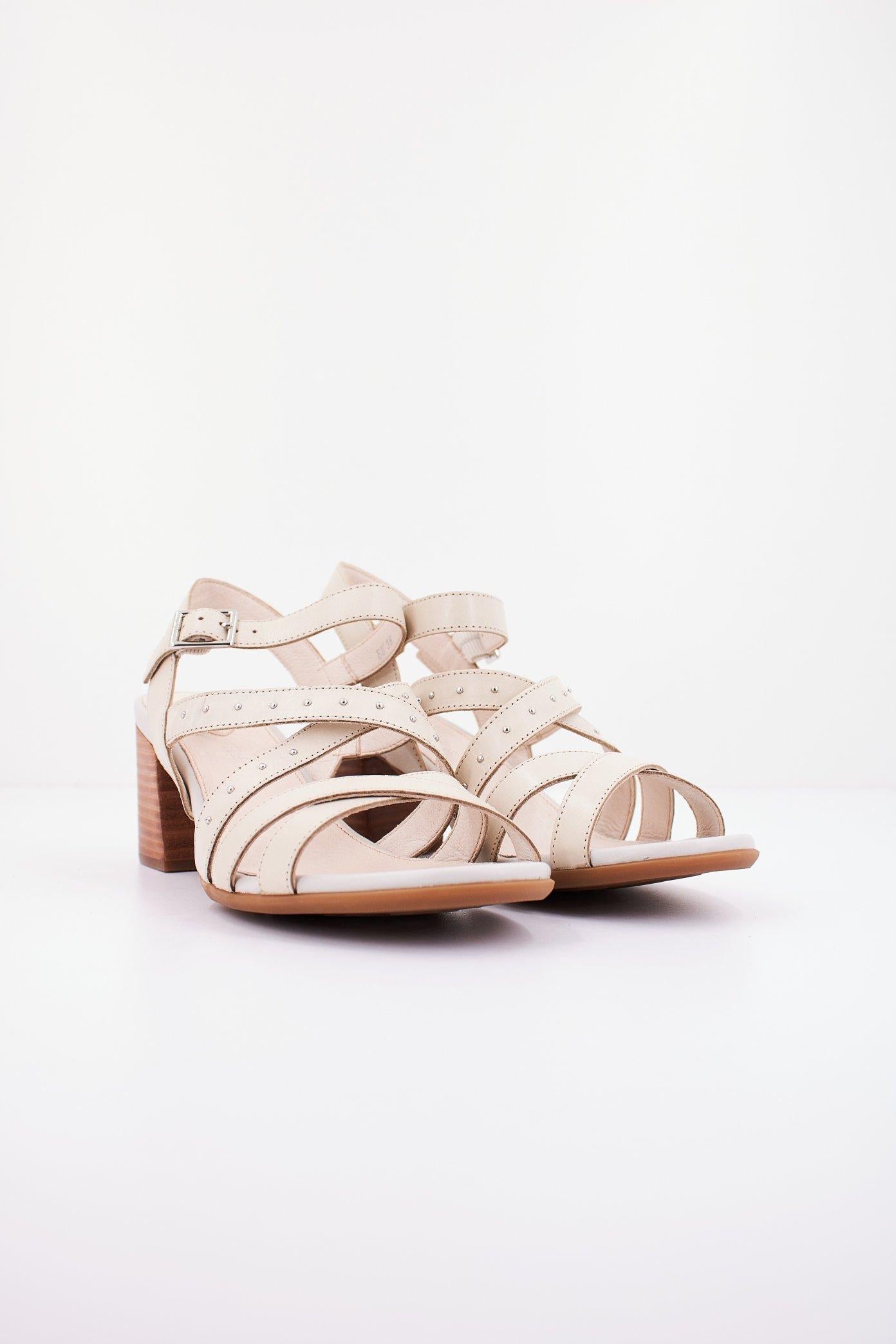 STONEFLY LIZA CALF en color BEIS (2)