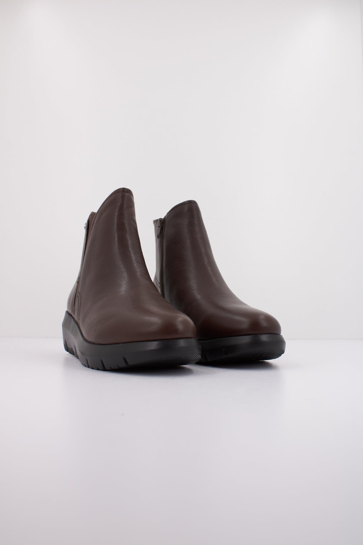 STONEFLY PLUME ZIP LTH en color MARRON (2)