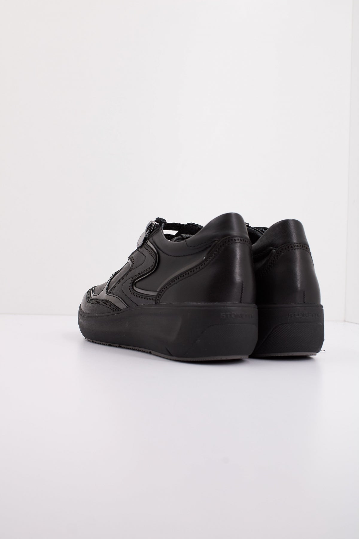STONEFLY ROCK NAPPA LTH en color NEGRO (4)