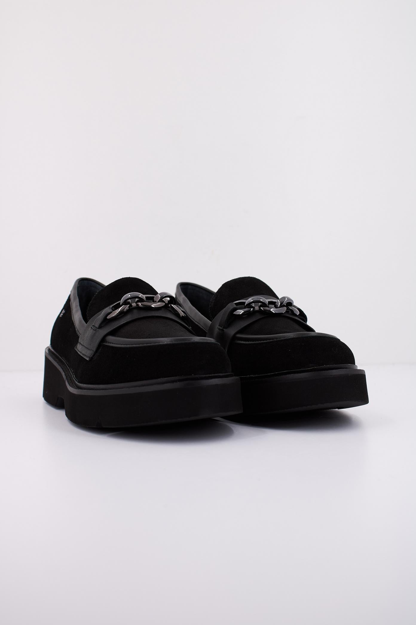 STONEFLY TESSA VELOUR en color NEGRO (2)