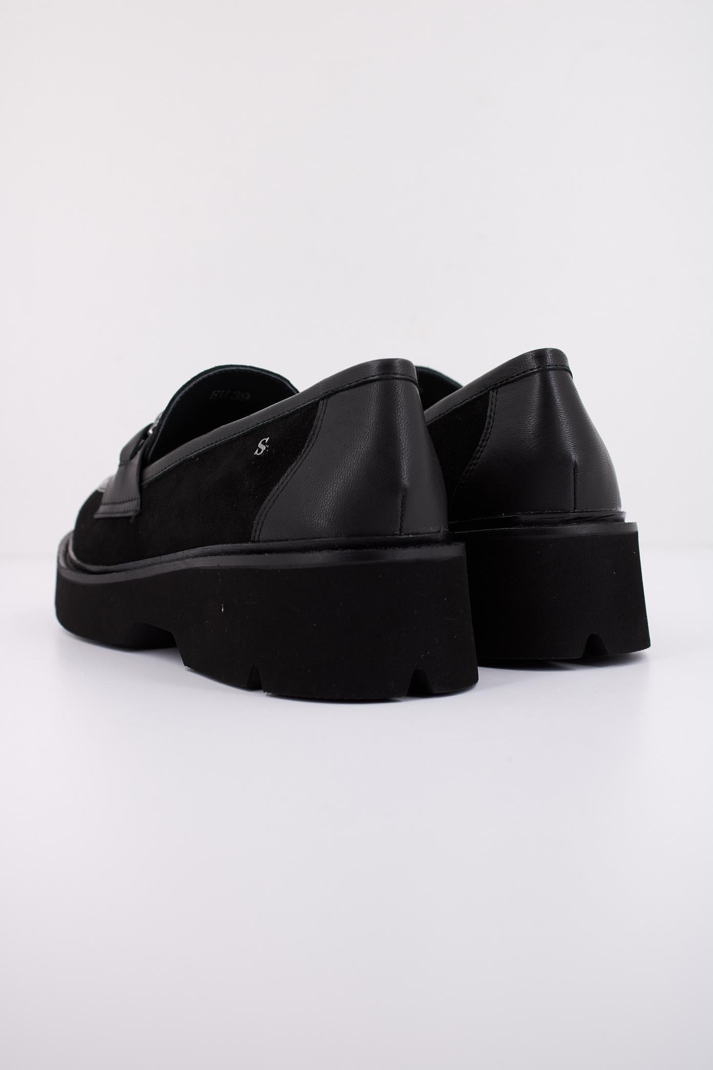 STONEFLY TESSA VELOUR en color NEGRO (4)
